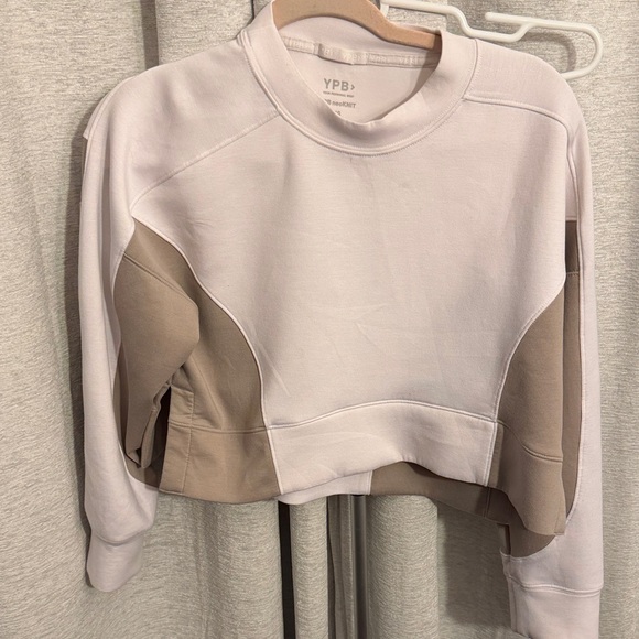 Abercrombie & Fitch YPB neoKNIT colorblock crewneck crop sweatshirt size XS tan - Picture 2 of 8
